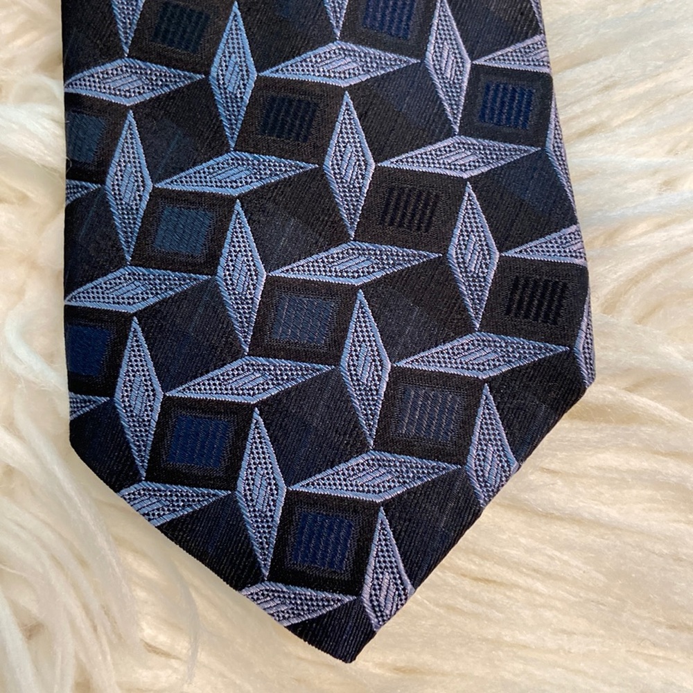 Joseph & Feiss International 100% silk Man Tie